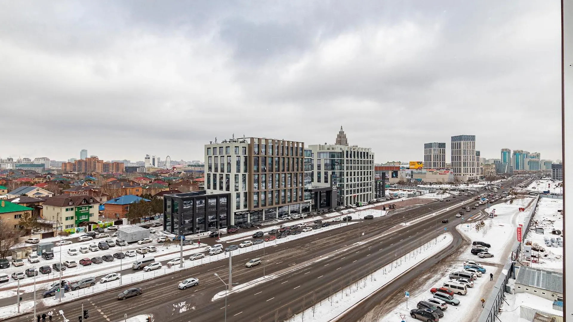 Raisson Ahotel D145-Khan Shatyr Astana